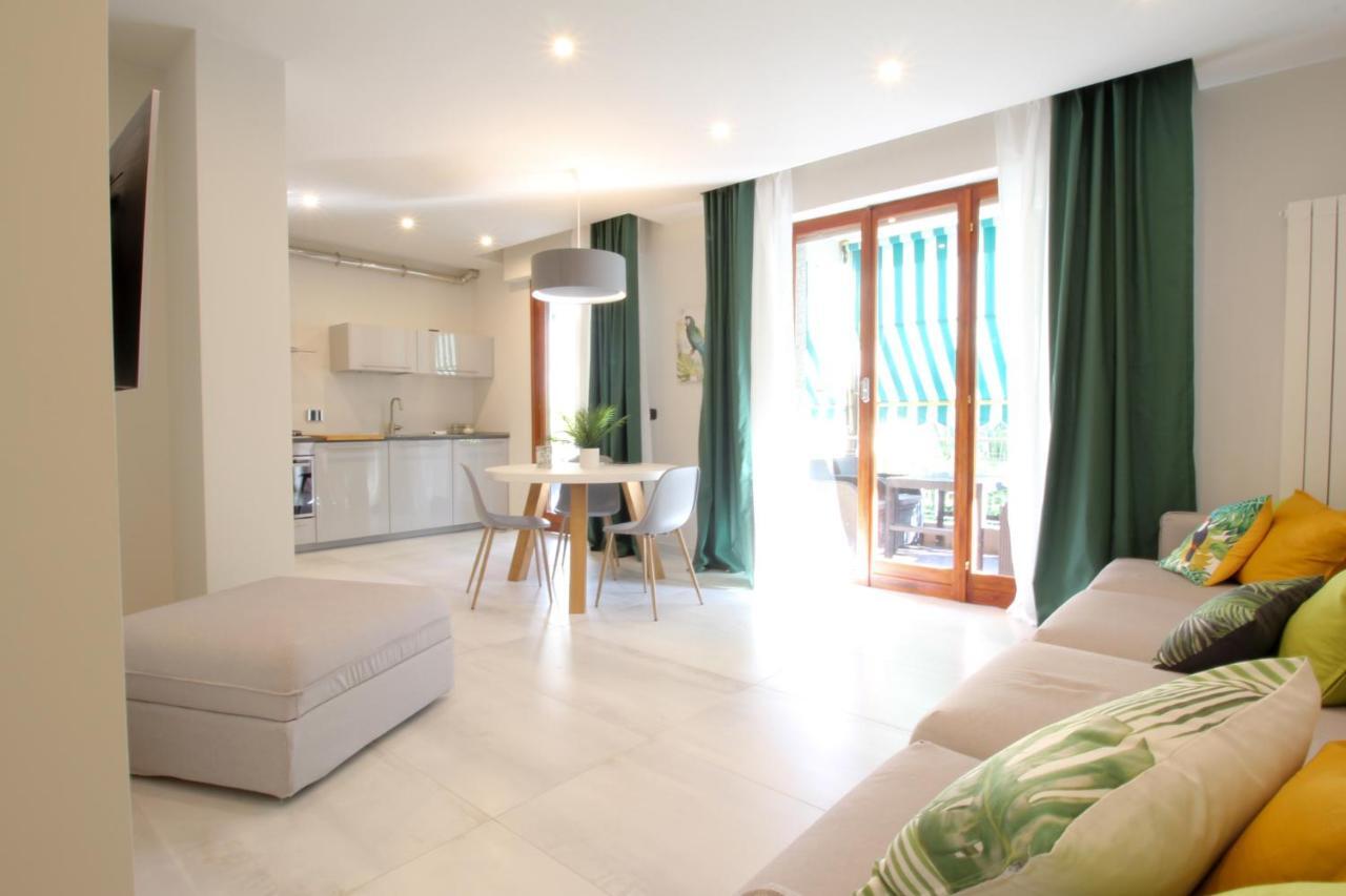 Parrots & Palms Apartment Bordighera Bagian luar foto