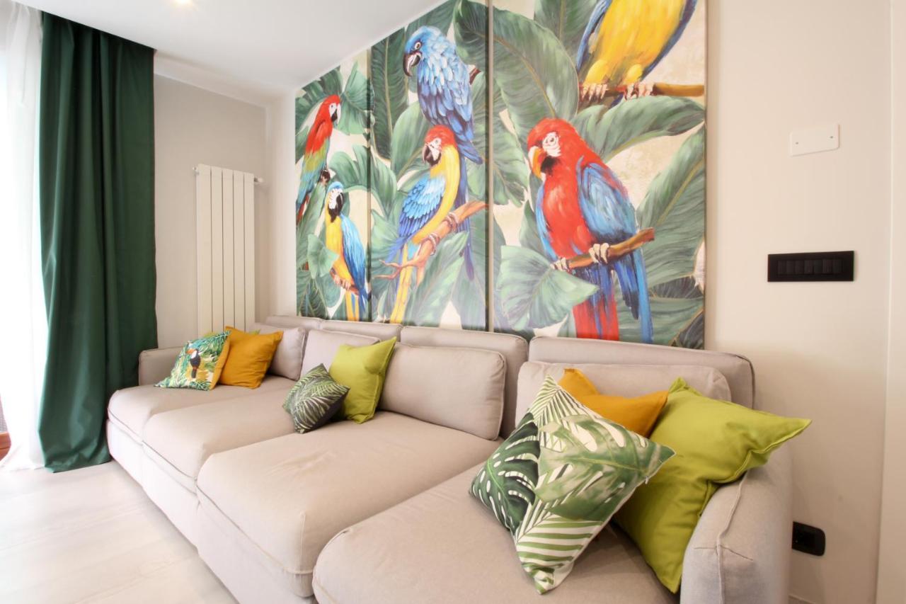 Parrots & Palms Apartment Bordighera Bagian luar foto