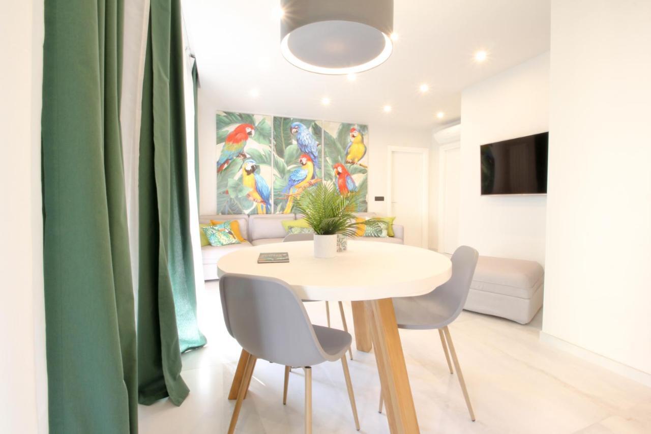 Parrots & Palms Apartment Bordighera Bagian luar foto